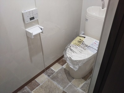 事務所　トイレ施工後1.JPG